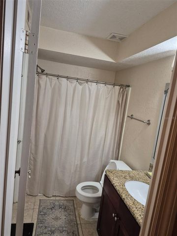 5124 CONROY ROAD 11, Orlando, FL 32811