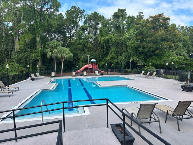 5124 CONROY ROAD 11, Orlando, FL 32811