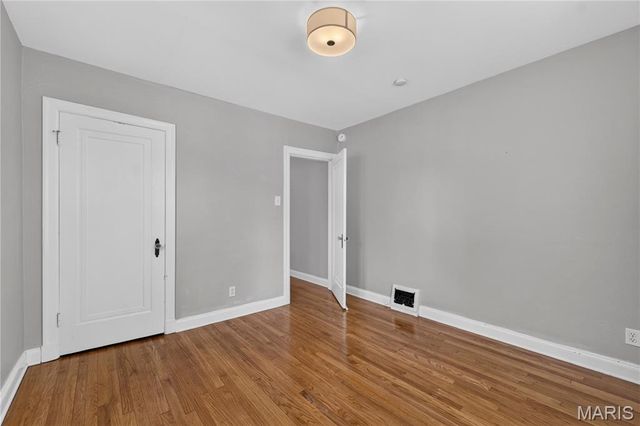109 Handlan Court, St Louis, MO 63122