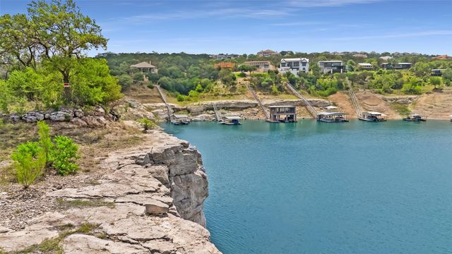 19813 & 19817 Lakehurst LOOP, Spicewood, TX 78669