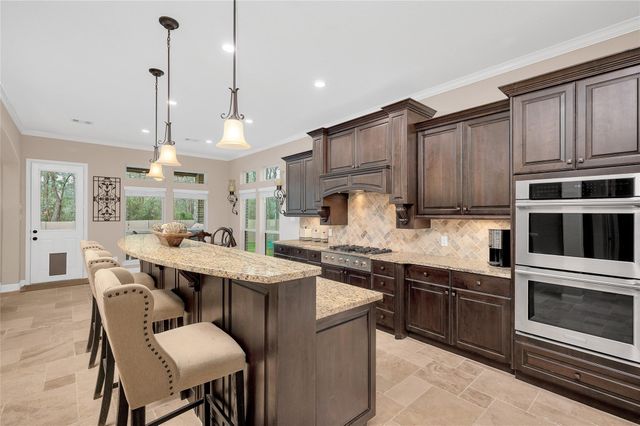 5802 Vineyard Creek Lane, Porter, TX 77365