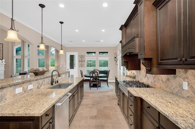 5802 Vineyard Creek Lane, Porter, TX 77365