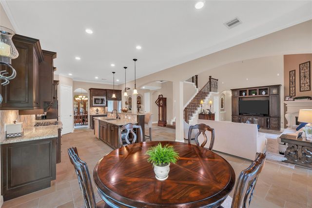 5802 Vineyard Creek Lane, Porter, TX 77365