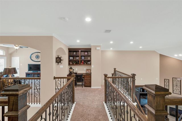 5802 Vineyard Creek Lane, Porter, TX 77365