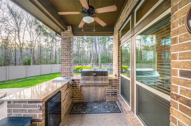 5802 Vineyard Creek Lane, Porter, TX 77365