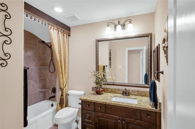 5802 Vineyard Creek Lane, Porter, TX 77365