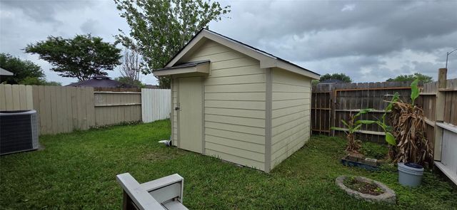 10531 Southway Bend Lane, Houston, TX 77034