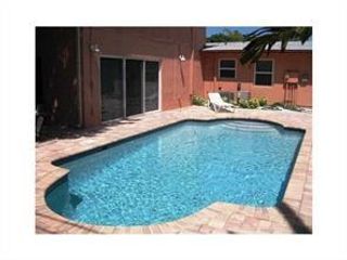 1643 NE 8th Ave, Fort Lauderdale, FL 33305