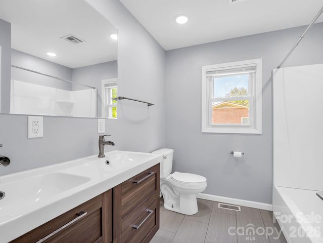 1758 Chase High Road, Forest City, NC 28043
