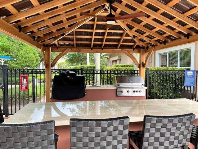 8302 PORTOFINO DRIVE 105, Davenport, FL 33896