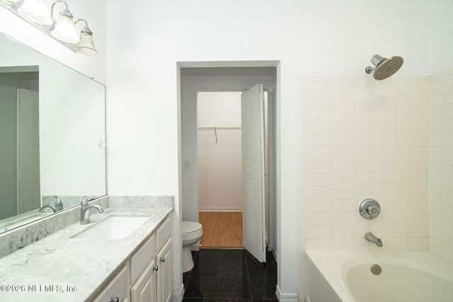 13703 RICHMOND PARK Drive 1603, Jacksonville, FL 32224