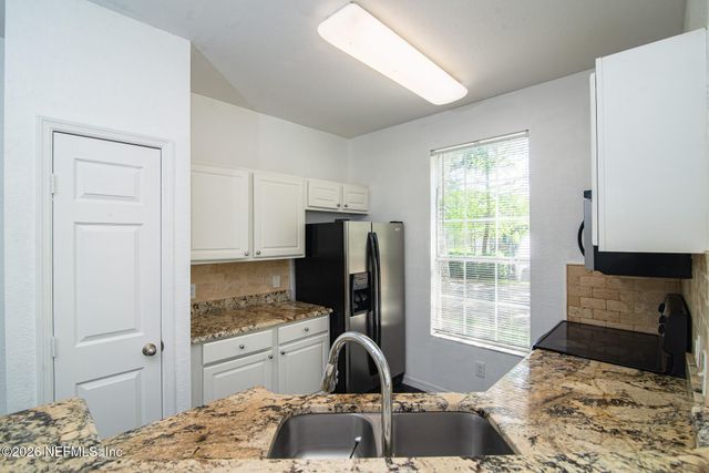 13703 RICHMOND PARK Drive 1603, Jacksonville, FL 32224