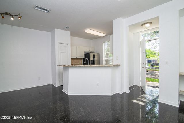 13703 RICHMOND PARK Drive 1603, Jacksonville, FL 32224