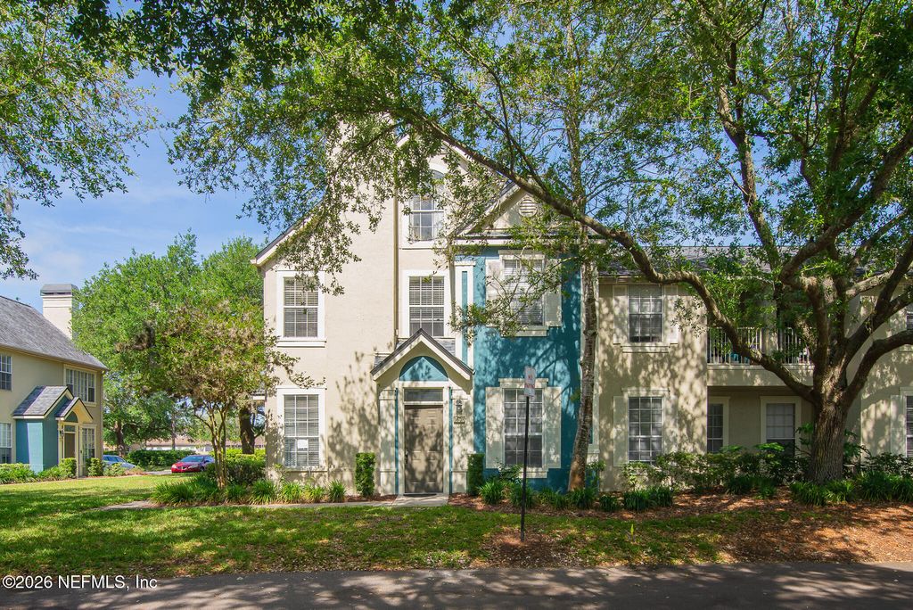 13703 RICHMOND PARK Drive 1603, Jacksonville, FL 32224