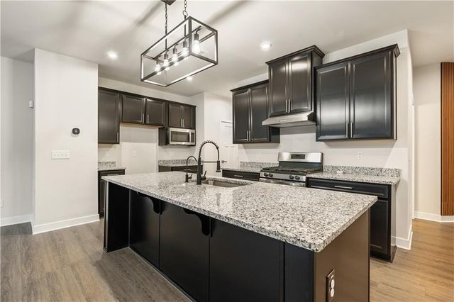 21 Red Lane, Hoschton, GA 30548