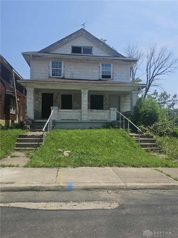 924 Catalpa Drive, Dayton, OH 45402