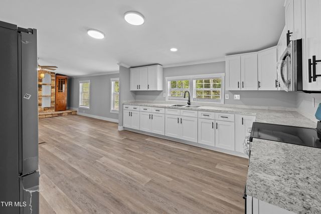 779 Silver City, Whitesburg, TN 37891