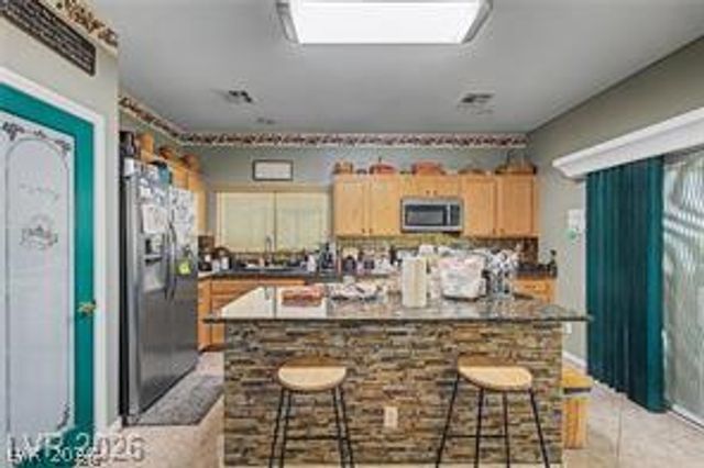 6017 Leaping Foal Street, North Las Vegas, NV 89081