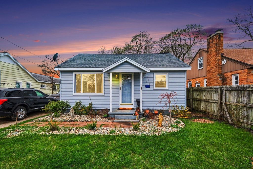 1267 Graf Street, Muskegon City, MI 49442