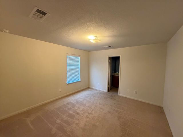 110 Cowpoke Court, Newark, TX 76071