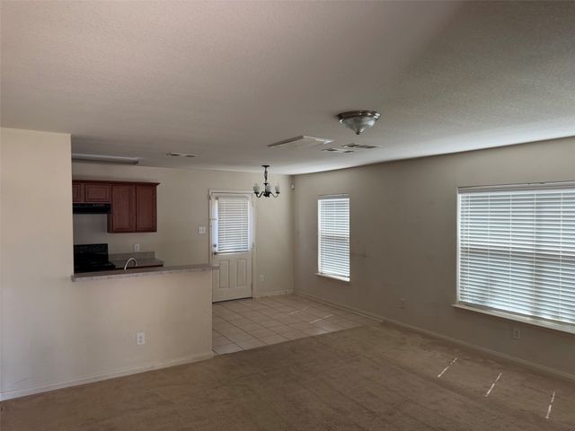 110 Cowpoke Court, Newark, TX 76071