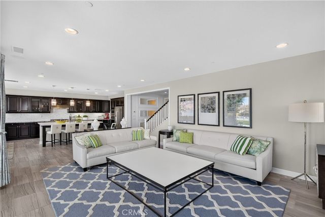 11508 Kingbird Drive, Corona, CA 92883