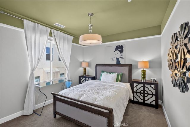 11508 Kingbird Drive, Corona, CA 92883