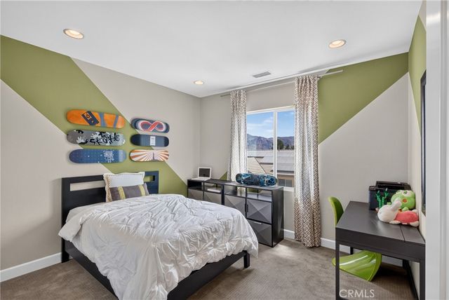 11508 Kingbird Drive, Corona, CA 92883