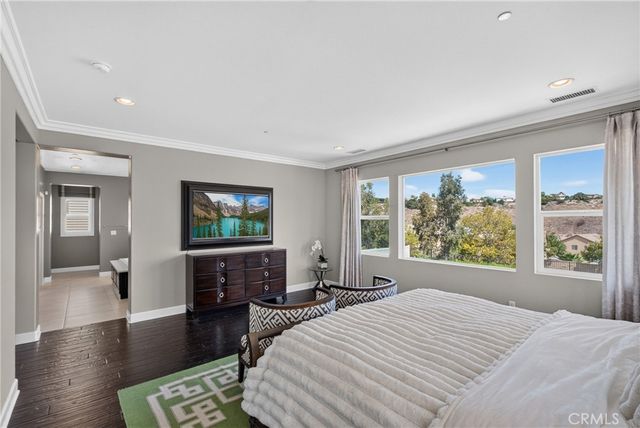 11508 Kingbird Drive, Corona, CA 92883