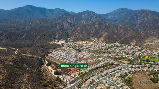 11508 Kingbird Drive, Corona, CA 92883