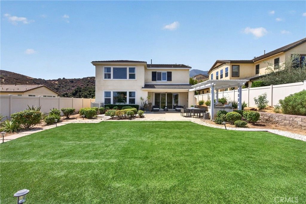 11508 Kingbird Drive, Corona, CA 92883 — photo 3