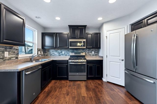 63 Waterford Boulevard 63 Waterford Boulevard, Fairborn, OH 45324