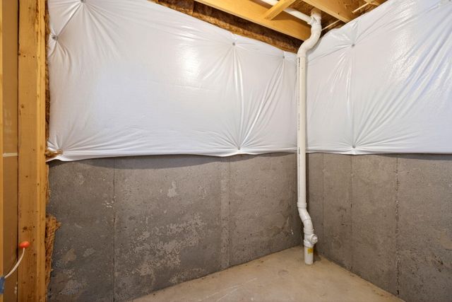 63 Waterford Boulevard 63 Waterford Boulevard, Fairborn, OH 45324