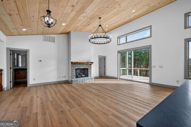 76 Murray Hill Terrace, Hayesville, NC 28904