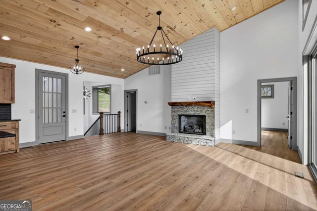 76 Murray Hill Terrace, Hayesville, NC 28904