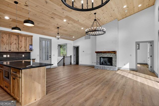 76 Murray Hill Terrace, Hayesville, NC 28904