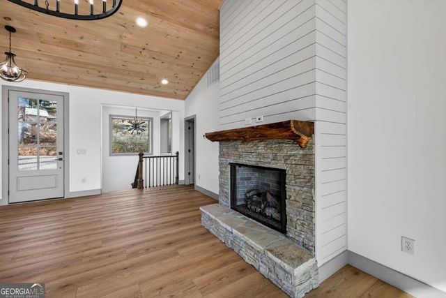 76 Murray Hill Terrace, Hayesville, NC 28904