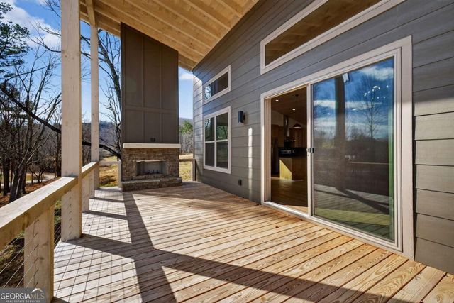 76 Murray Hill Terrace, Hayesville, NC 28904