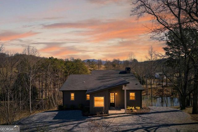 76 Murray Hill Terrace, Hayesville, NC 28904