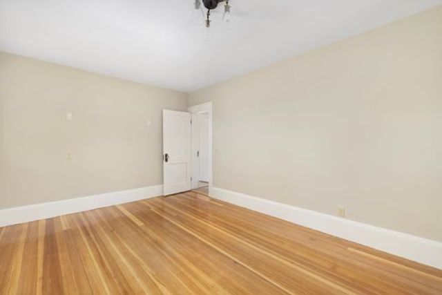 41 Wannamoisett Road, East Providence, RI 02914