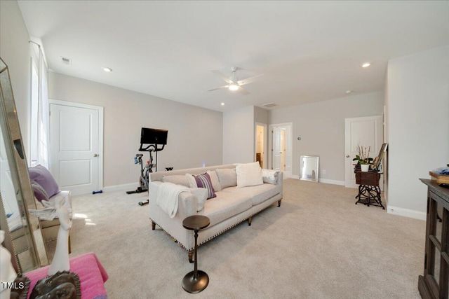 1740 Deacon Fls Way, Wendell, NC 27591