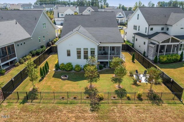 1740 Deacon Fls Way, Wendell, NC 27591