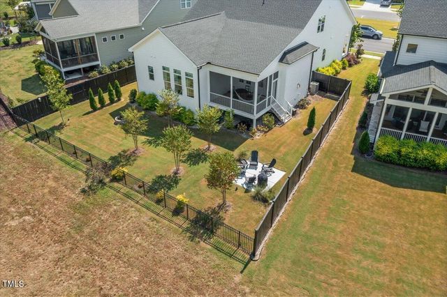 1740 Deacon Fls Way, Wendell, NC 27591