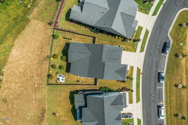 1740 Deacon Fls Way, Wendell, NC 27591