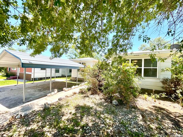 154 Ferris, San Antonio, TX 78220