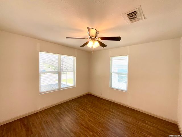 154 Ferris, San Antonio, TX 78220
