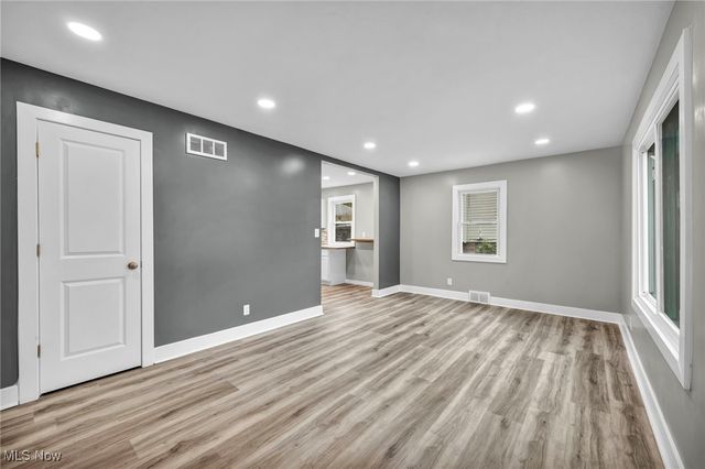 166 Hilbish Avenue, Akron, OH 44312