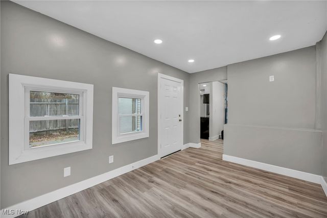 166 Hilbish Avenue, Akron, OH 44312