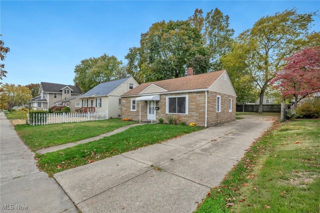 166 Hilbish Avenue, Akron, OH 44312