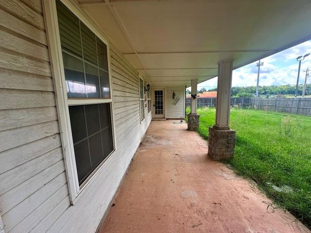 1100 NW 190th Place, Edmond, OK 73012